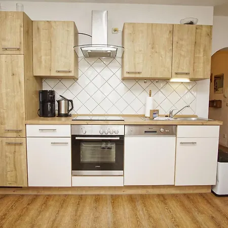 Apartment Neptun 01 *